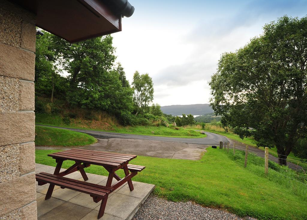 Achmony Holidays Villa Drumnadrochit Eksteriør billede